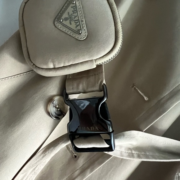 Prada trench Size medium - Picture 4 of 9
